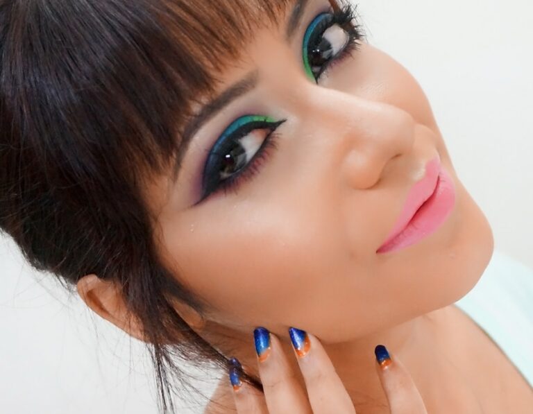 How To Do Makeup | Colorful Eye Makeup with Blue, Green, and Purple – Pictorial