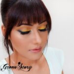 Yellow with Black eyelook