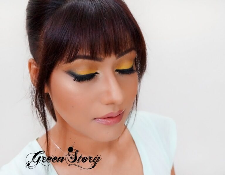 Yellow with Black eyelook