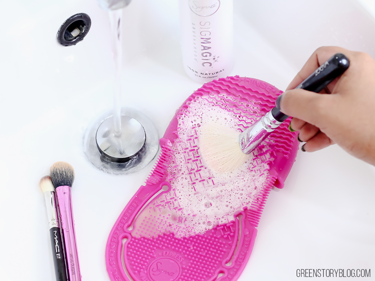 SIGMAGIC BRUSHAMPOO | Brush Cleaning To The Next Level