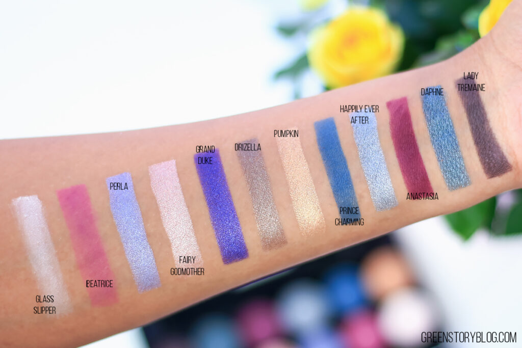 Sleek MakeUP Enchanted Forest Eyeshadow Palette | Review & Swatch