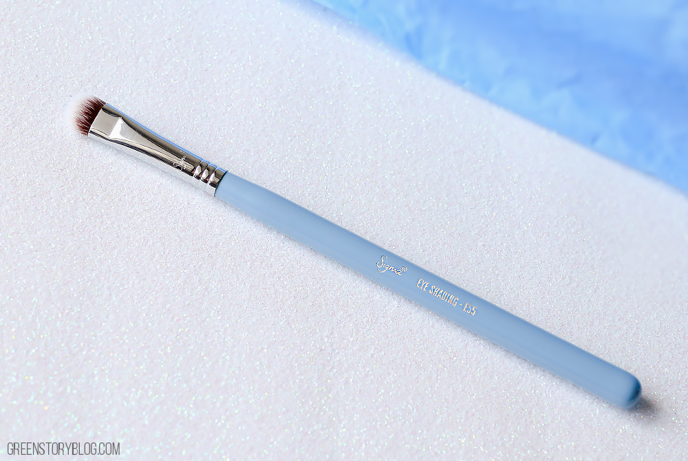 Sigma BUNNY Eye Brush Set | Sigma E55 | 7 must have eye makeup brushes and they're super cute!