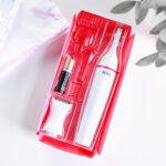 Veet-Sensitive-Touch-Eyebrow-Trimmer-4