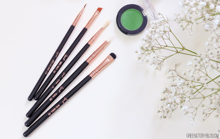 Sigma Ultimate Eye Brush Set | A complete Brush Set with Copper Accent