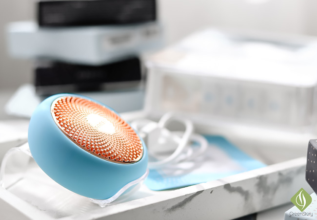 Foreo UFO Smart Mask To The Rescue Skin Problem 101 | LED THERMO Activated Sheet Mask Treatment