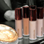 hourglass-velvet-retouch-fluid-concealer