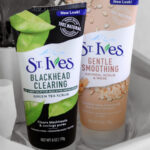 St-Ives-Green-Tea-and-Oatmeal-Scrub