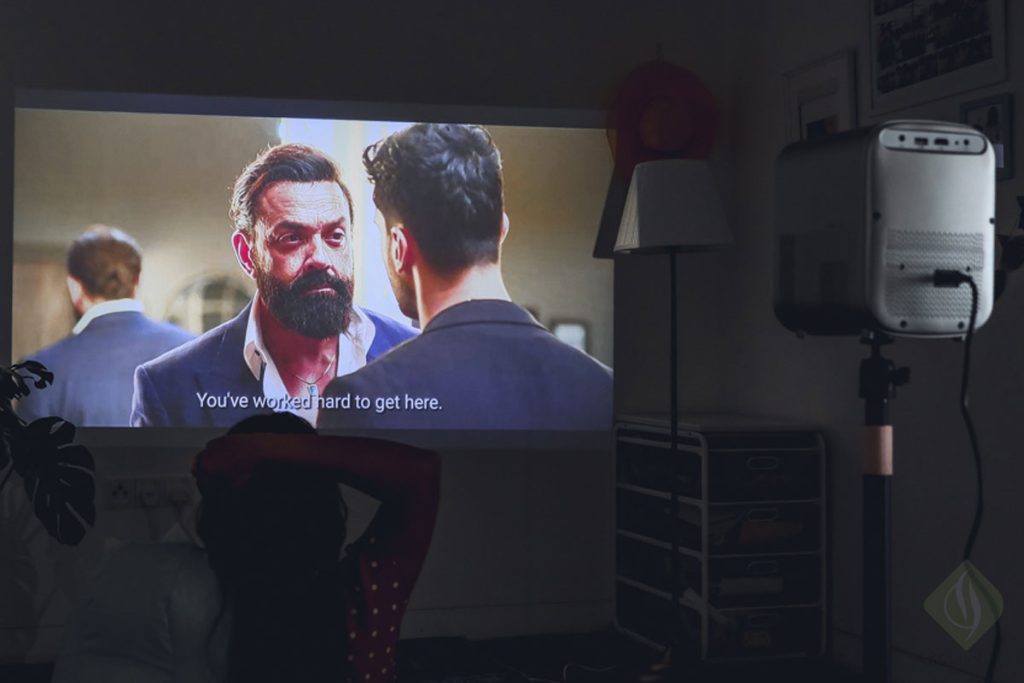 small room home theatre with LUMOS RAY GEN2 Projector